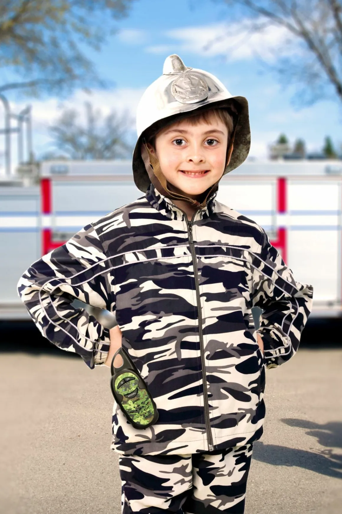 Alecto FR05CAMO Set mit 2 Walkie Talkies
