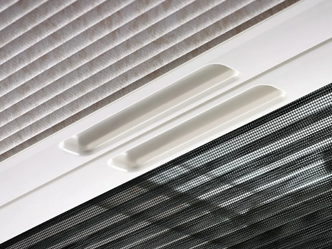 Dometic Midi Heki Style 70 x 50 Dachluke - Transparent