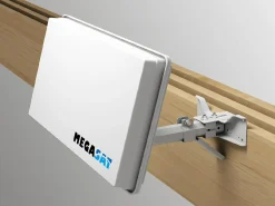 Megasat D4 Flachantenne - 4 Koaxialkabel