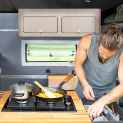 Monster Shop DIY 80x30 Camper Van Top Schränke