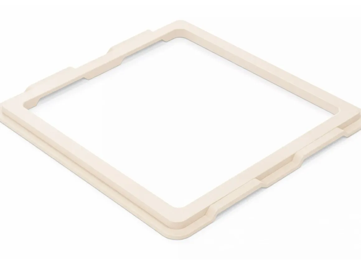 MPK 40 x 40 universeller Adapterrahmen für gerippte Ducato-Dachaufbauten