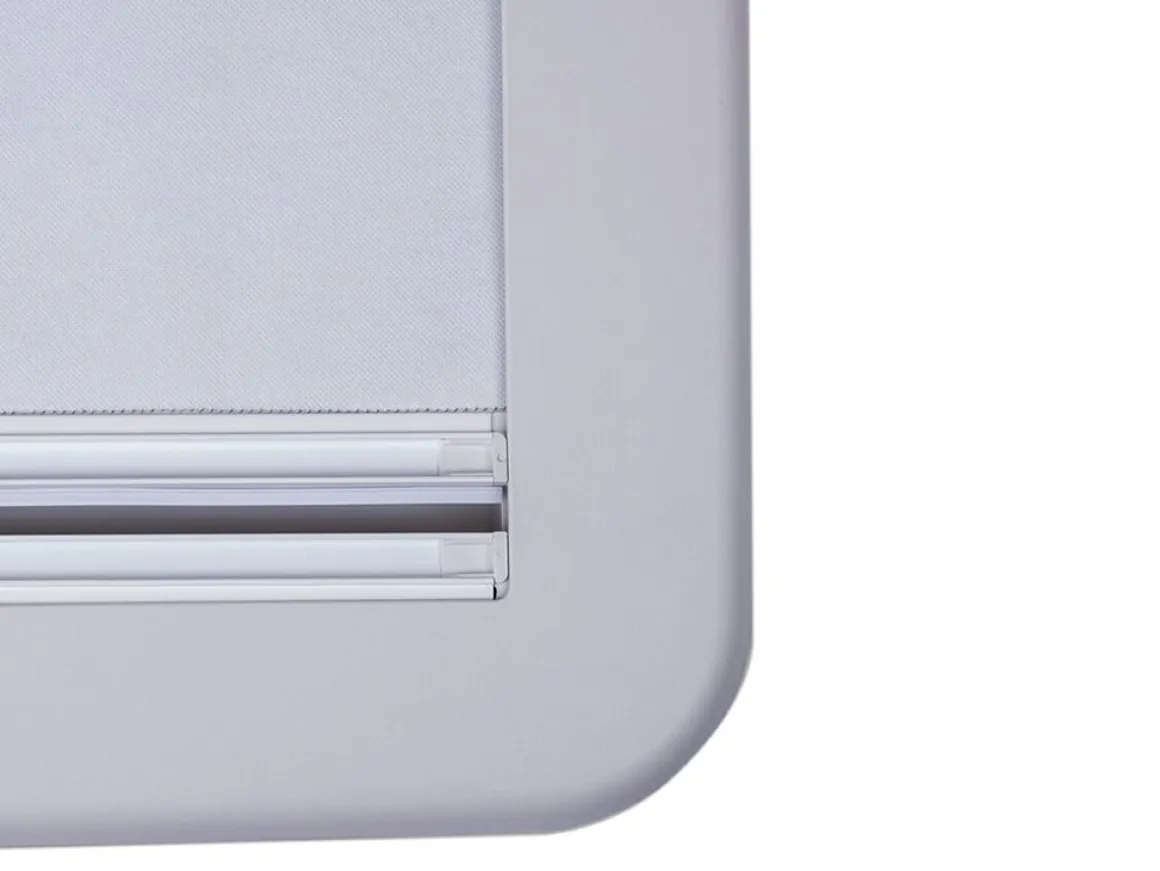 RoofSTAR 4 Dachluke mit Belüftung und Beleuchtung