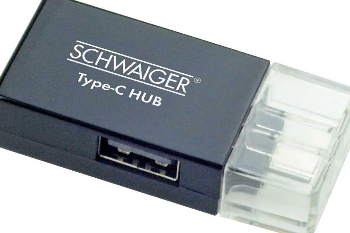 Schwaiger USB 3.1 Adapter