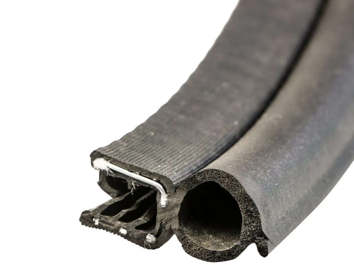 Selbstklemmendes Profil mit Schaumstoffoberseite - 2-5 mm