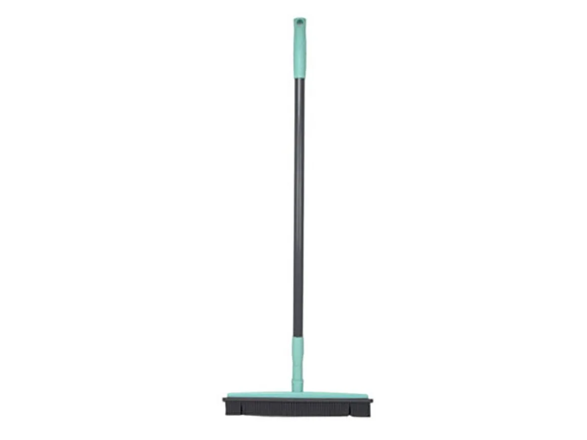 Teleskopischer Besen