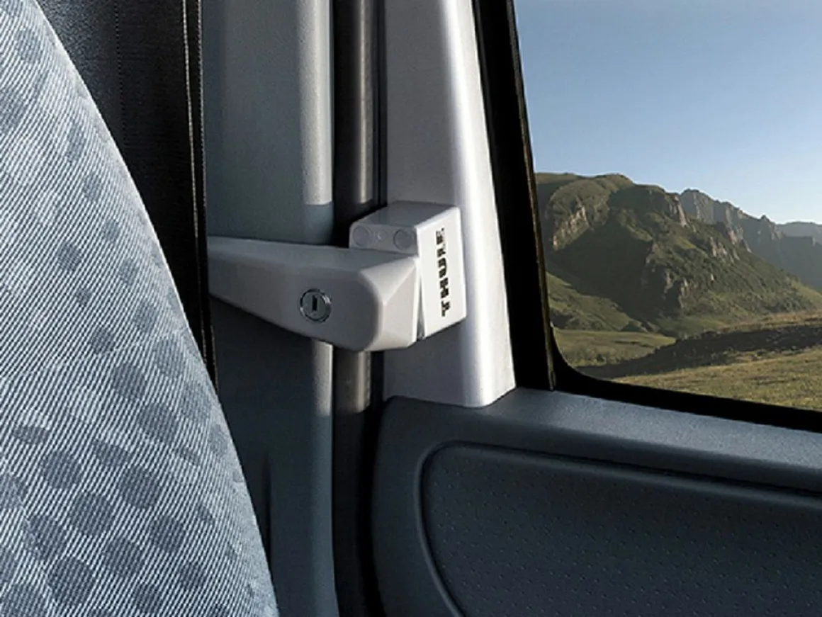Thule Cab Lock Ducato/Transit Türschlösser