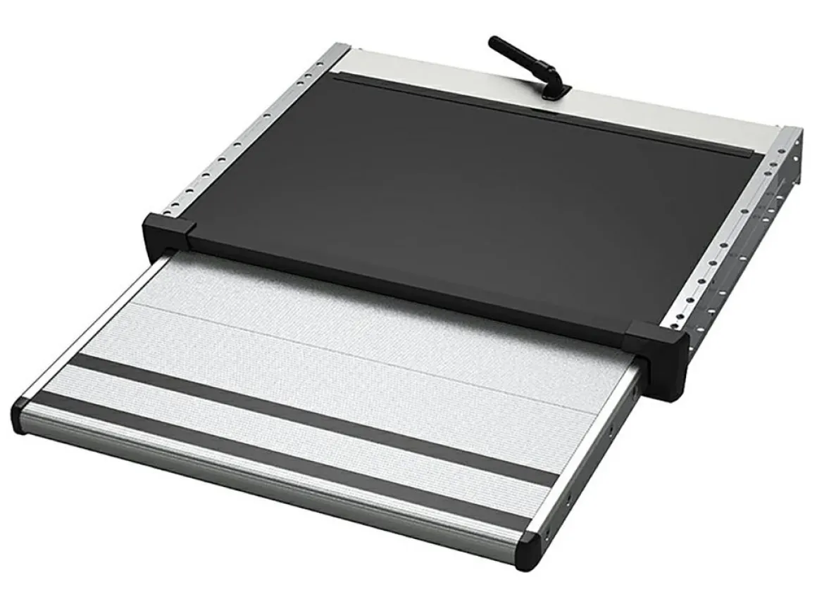 Thule 12 volt 700 G2 Slide-out Step