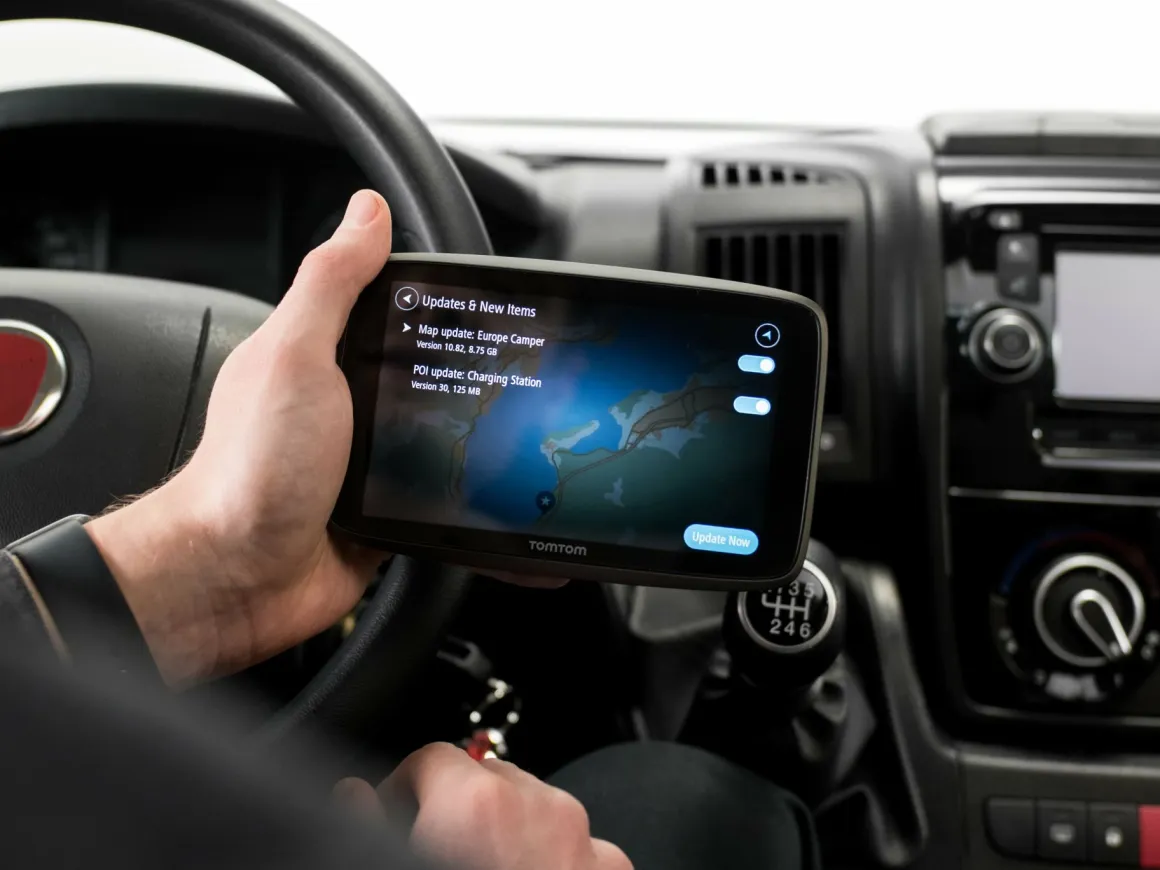 TomTom Go Camper Tour Navigation